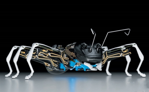 德国公司发布3D打印仿生蚂蚁机器人