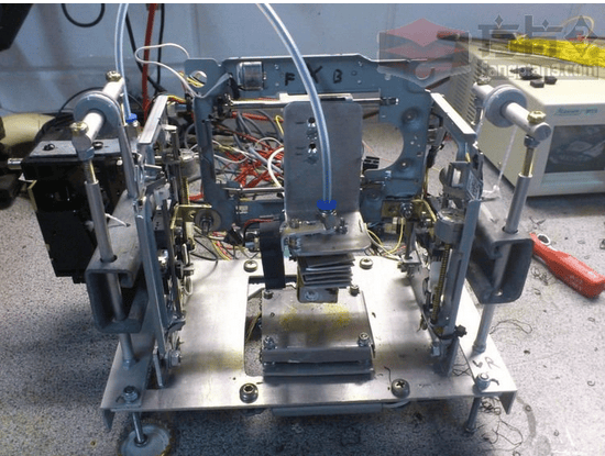 用電子垃圾自制3D打印機(jī)教程