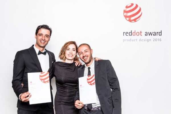 定制化3D打印骨科夾板Xkelet獲德國紅點(diǎn)設(shè)計獎