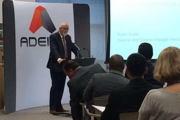 加拿大聯(lián)手雷尼紹建醫(yī)療3D打印中心