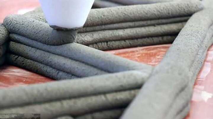 8小時內(nèi)3D打印平房，國內(nèi)飽受高房價的折磨，國外已經(jīng)在3D打印建筑越走越遠(yuǎn)了