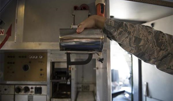 美国空军将3D打印咖啡杯手柄，每个杯子节省1210美元