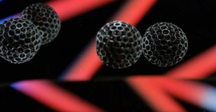 新百倫與Formlabs合作推出3D打印運(yùn)動鞋TripleCell 990 Sport