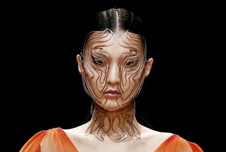 Stratasys直接在面料上進(jìn)行3D打印服裝亮相紐約時(shí)裝周2019