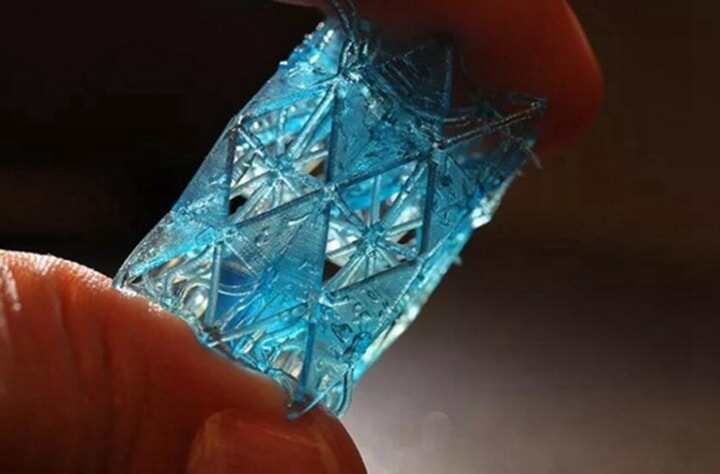 人體骨骼或?qū)⒔饷苋绾窝娱L(zhǎng)3D打印輕質(zhì)結(jié)構(gòu)疲勞壽命