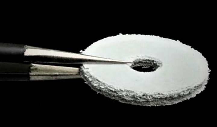 無需大型粉末床的多材料選區(qū)激光燒結(jié)3D打印技術(shù)