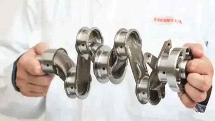 從實(shí)驗(yàn)室走向生產(chǎn)線 3D打印的未來(lái)就是汽車(chē)輕量化的未來(lái)