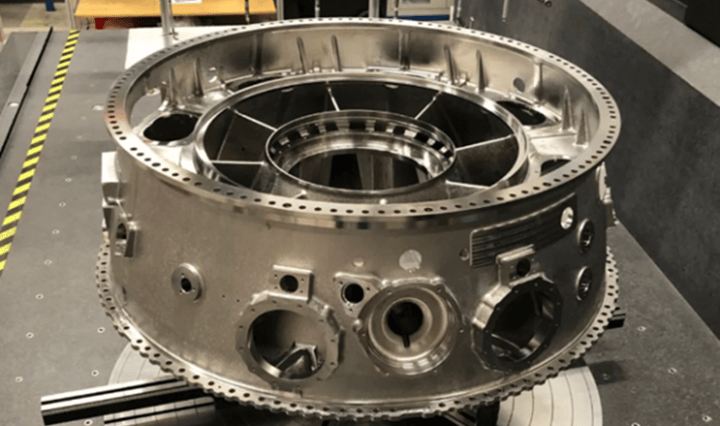 GKN為羅羅交付了帶3D打印附件的UltraFan中型壓縮機(jī)箱