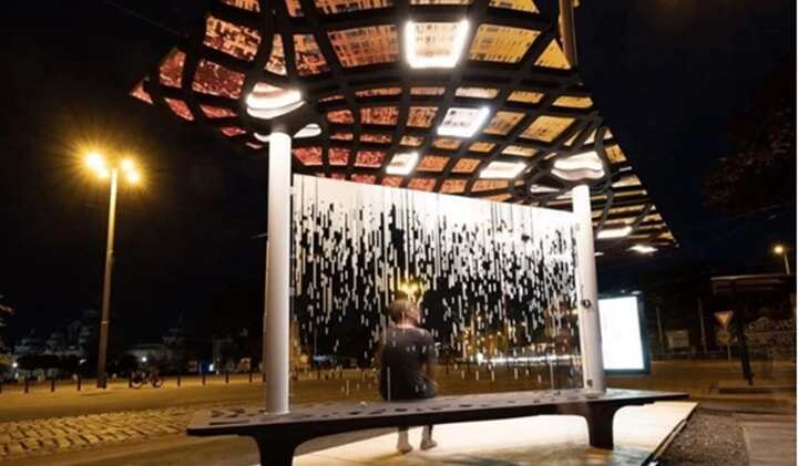 捷克首都開(kāi)放首個(gè)3D打印電車候車亭