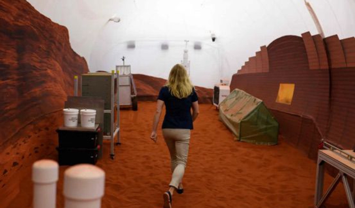 160平米3D打印栖息地模拟火星生活
