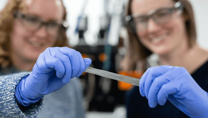 剛性還是彈性？通過3D打印改變特性的塑料材料